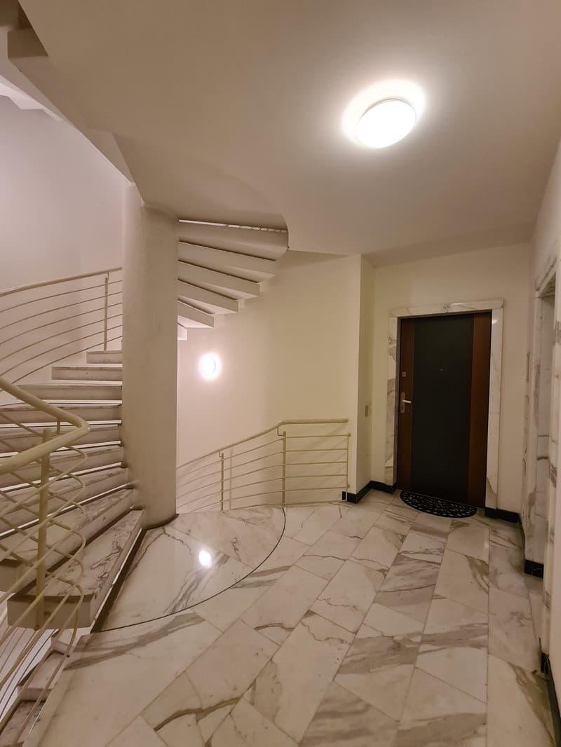 "Appartamento LUGANO CENTRO, Via C. Maraini 13 - Vista Lago, Ottima posizione, residenza signorile ."