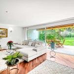 Laura Aguilera Royal Residence With Breathtaking Views