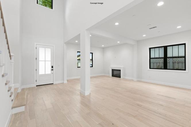 Laura Aguilera 1566 Larkspur Dr, San Jose, CA 95125