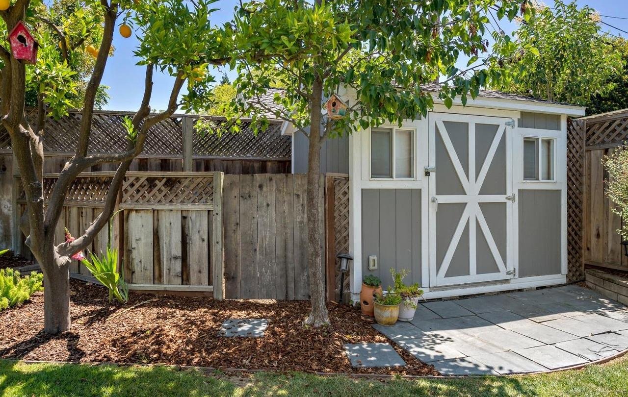 Laura Aguilera 1494 Gerhardt Ave, SAN JOSE, CA 95125